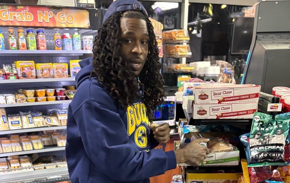 Pierre White Obituary Chicago, Illinois: In loving memory of Pierre White; Fatal shooting near Cicero Avenue